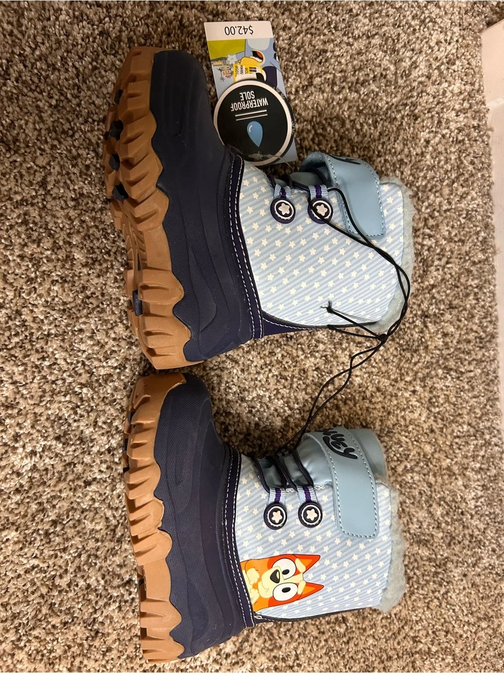 NWT Bluey Winter Boots Blue Size Toddler 6